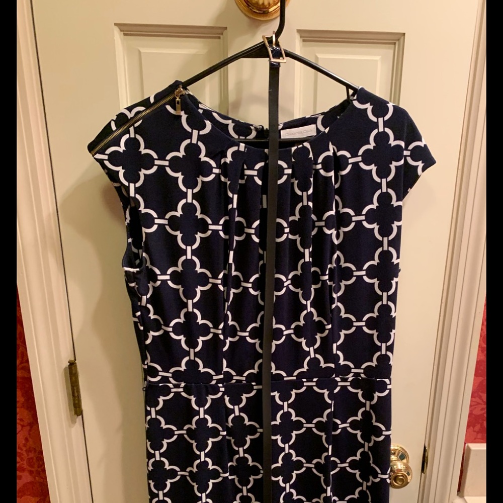 Dress with belt